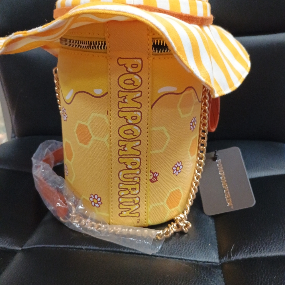 HOST PICK π POMPOMPURIN Honey Jar Bag - Picture 2 of 7